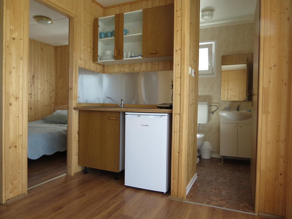 Campsite Kaya Pakoštane Eksteriør bilde