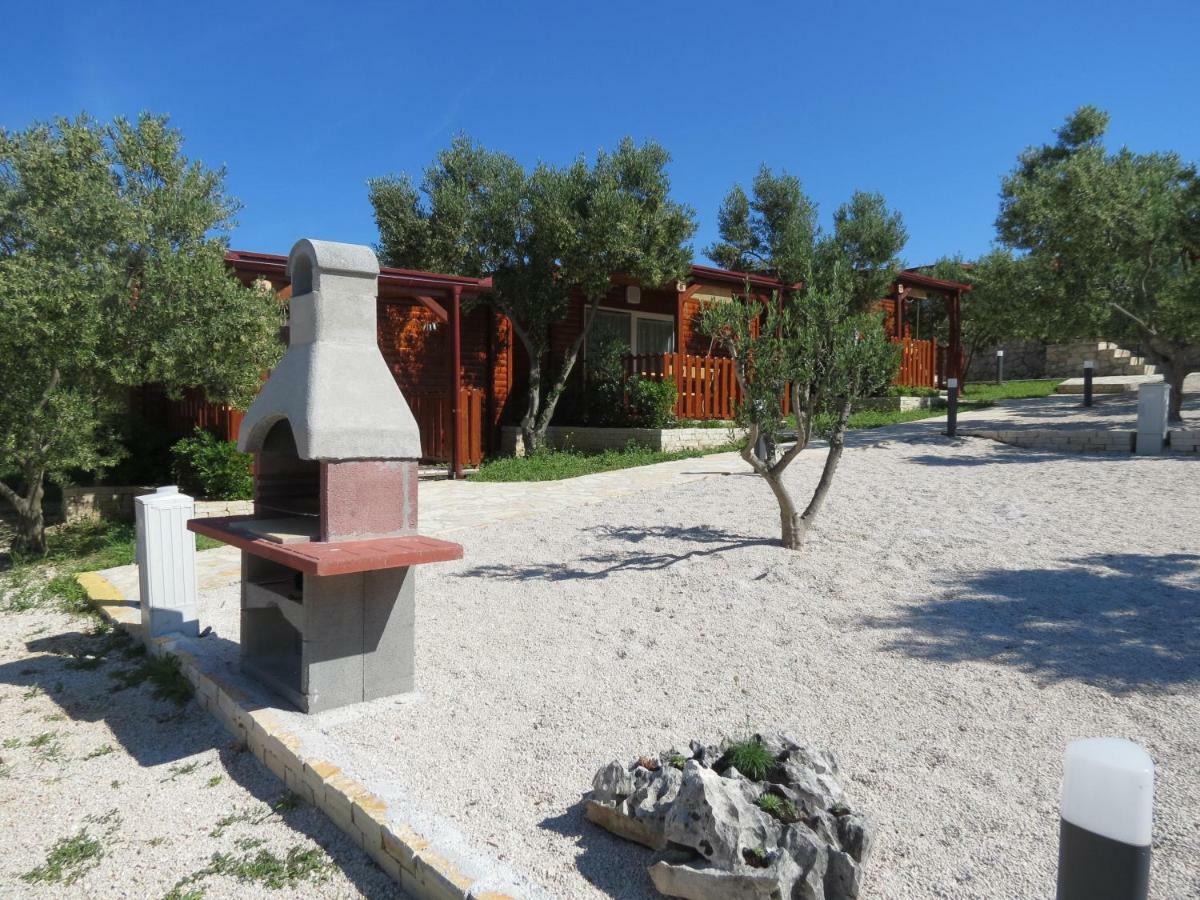 Campsite Kaya Pakoštane Eksteriør bilde
