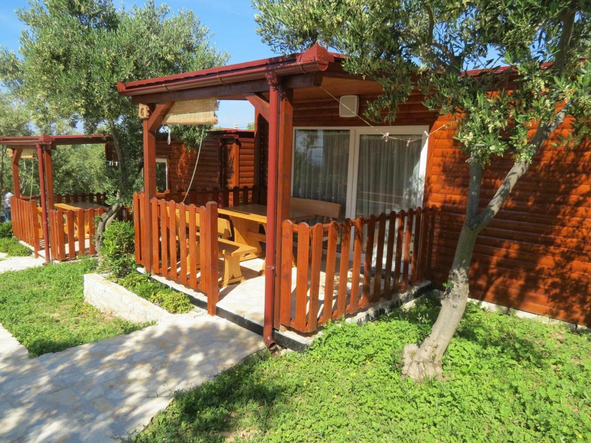 Campsite Kaya Pakoštane Eksteriør bilde
