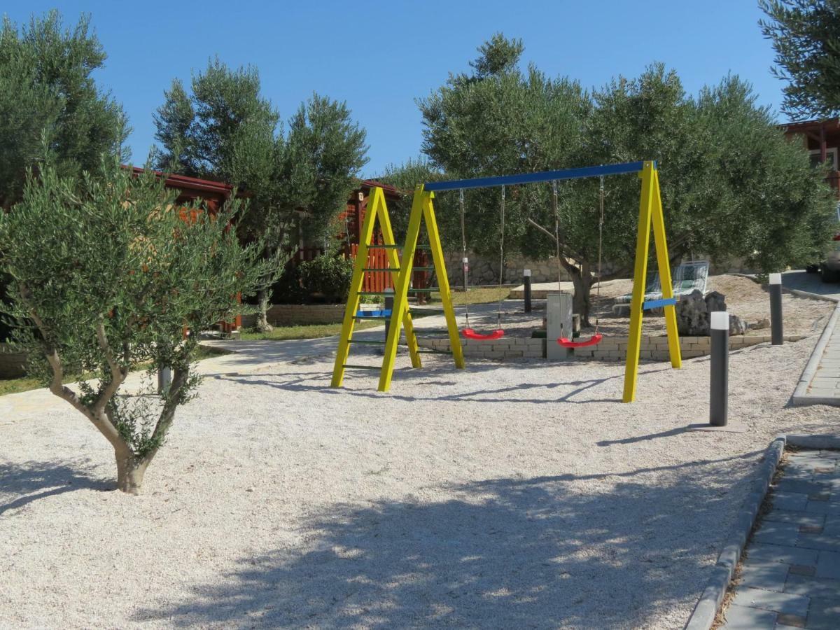 Campsite Kaya Pakoštane Eksteriør bilde
