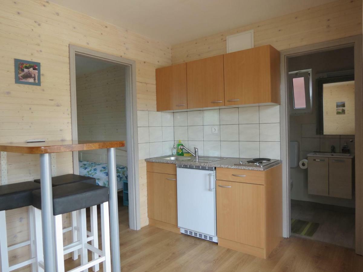 Campsite Kaya Pakoštane Eksteriør bilde